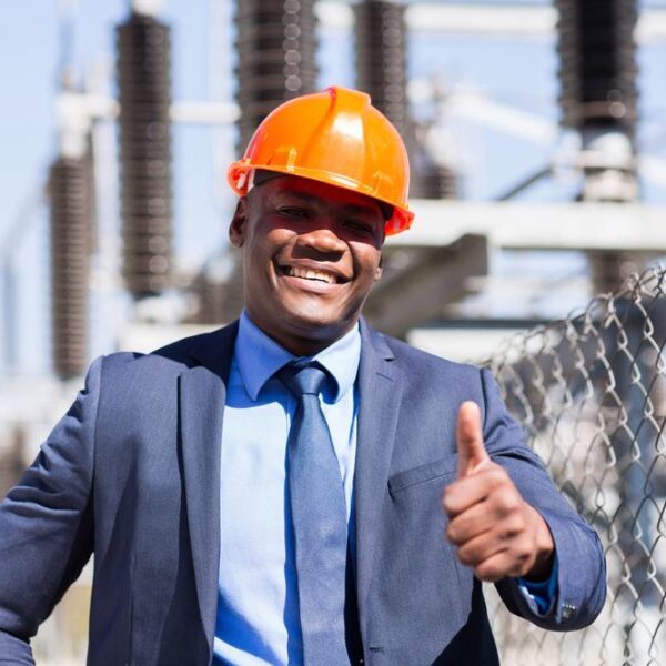 facility-Management-guy-wearing-helmet-on-suit
